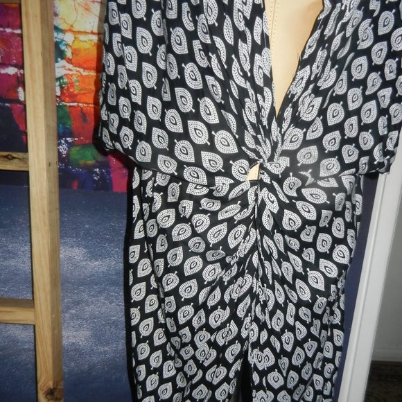 Holiday Other - REDUCED ! Holiday top